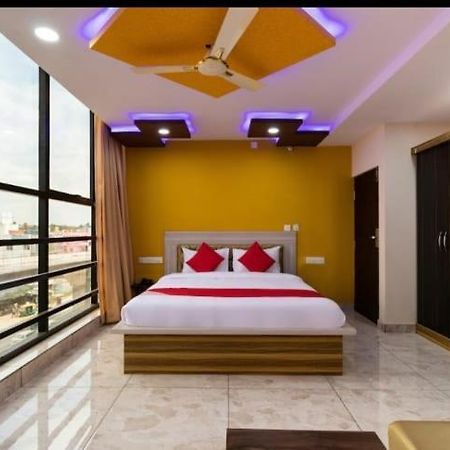 Hotel Prince Palace Bangalore Bagian luar foto
